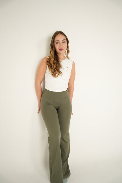 Wide Leg And Sleeveless Top Set